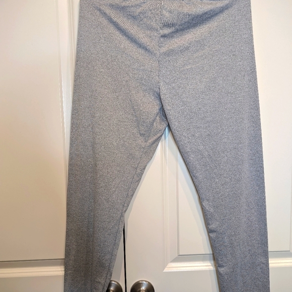 Daisy Matching Set-  Legging Pants and Top- 1X- EUC - Picture 3 of 3